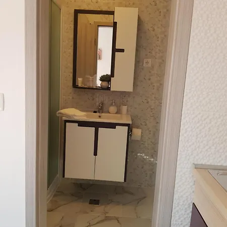 Lili Gostinjska kuća 3*